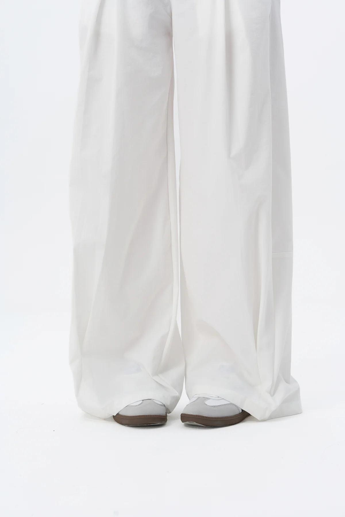Aero Tech Balloon Trousers - Image 3